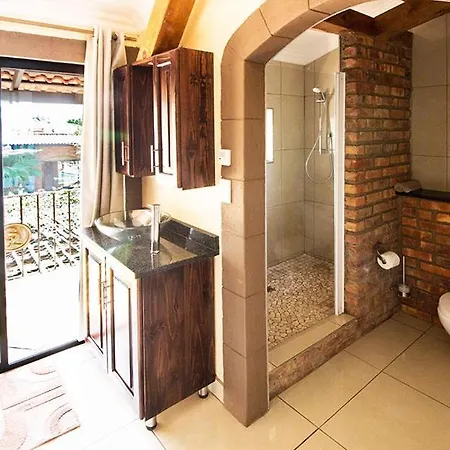 Stephan'S Guest House Port Shepstone Exterior photo